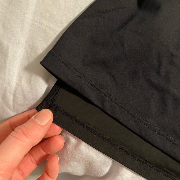 Gymshark Lustre Vest in black, Size medium, NWOT ✨ - Picture 6 of 8